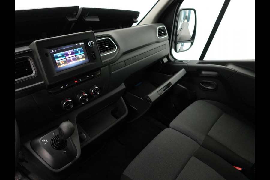 Renault Master 150PK L2H2 Energy Work Edition Automaat Airco Cruise Control Camera Navi Parkeersensoren  Trekhaak