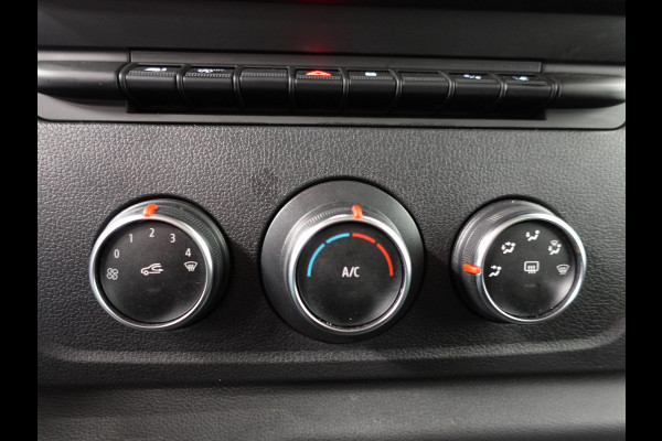 Renault Master 150PK L2H2 Energy Work Edition Automaat Airco Cruise Control Camera Navi Parkeersensoren  Trekhaak