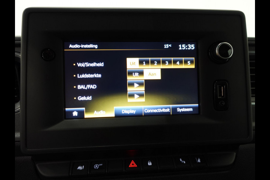 Renault Master 150PK L2H2 Energy Work Edition Automaat Airco Cruise Control Camera Navi Parkeersensoren  Trekhaak
