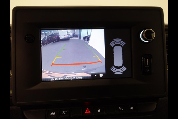 Renault Master 150PK L2H2 Energy Work Edition Automaat Airco Cruise Control Camera Navi Parkeersensoren  Trekhaak