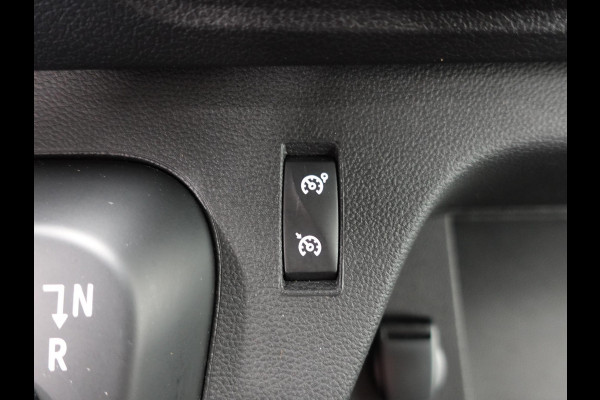 Renault Master 150PK L2H2 Energy Work Edition Automaat Airco Cruise Control Camera Navi Parkeersensoren  Trekhaak