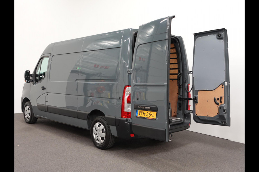 Renault Master 150PK L2H2 Energy Work Edition Automaat Airco Cruise Control Camera Navi Parkeersensoren  Trekhaak