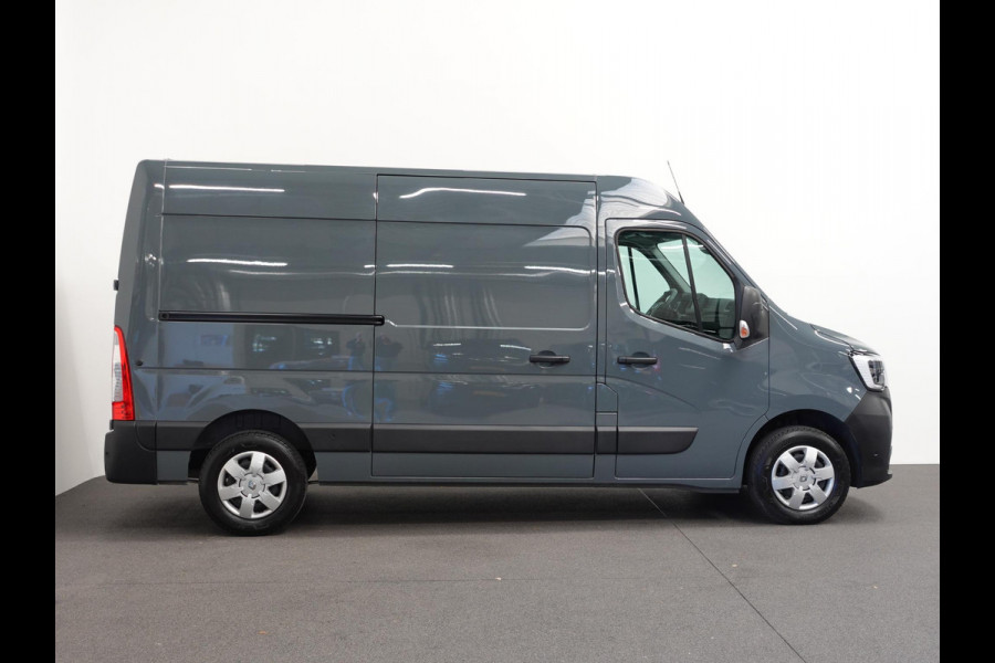 Renault Master 150PK L2H2 Energy Work Edition Automaat Airco Cruise Control Camera Navi Parkeersensoren  Trekhaak