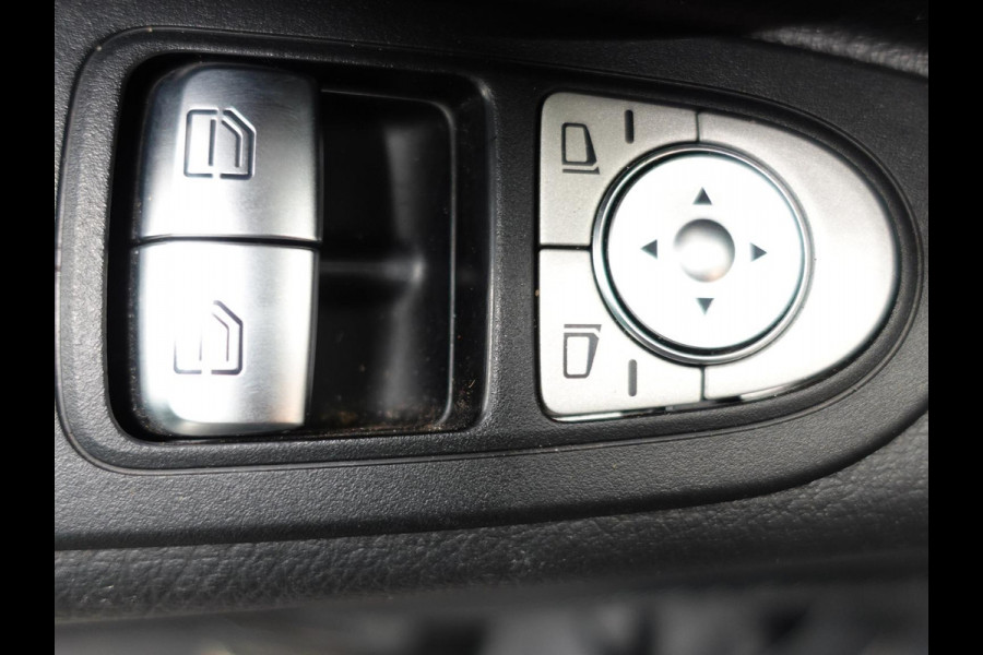 Mercedes-Benz Vito 114 CDI Lang Automaat Airco Bluetooth Camera Trekhaak Navigatie Cruise Control Carplay