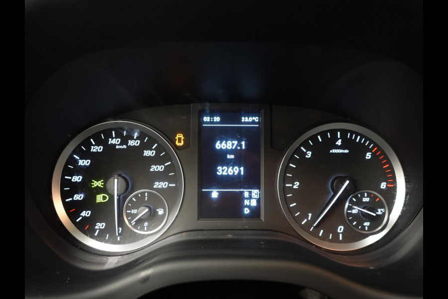 Mercedes-Benz Vito 114 CDI Lang Automaat Airco Bluetooth Camera Trekhaak Navigatie Cruise Control Carplay