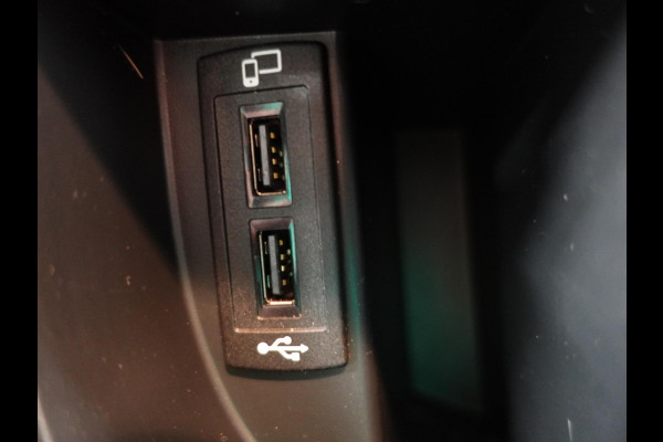 Mercedes-Benz Vito 114 CDI Lang Automaat Airco Bluetooth Camera Trekhaak Navigatie Cruise Control Carplay