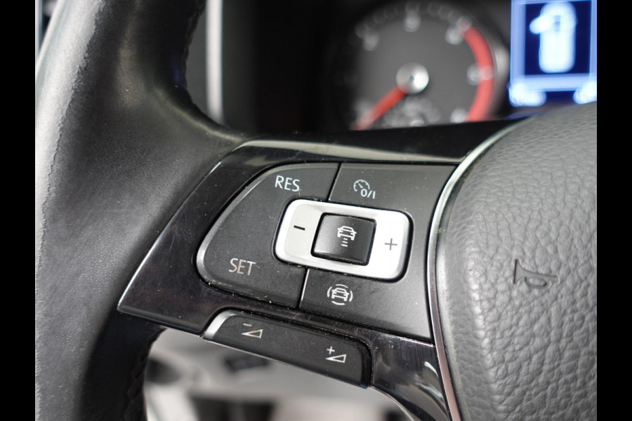 Volkswagen Crafter 30 2.0 TDI L3H3 177PK Highline Automaat Airco App-connect ACC Camera Trekhaak