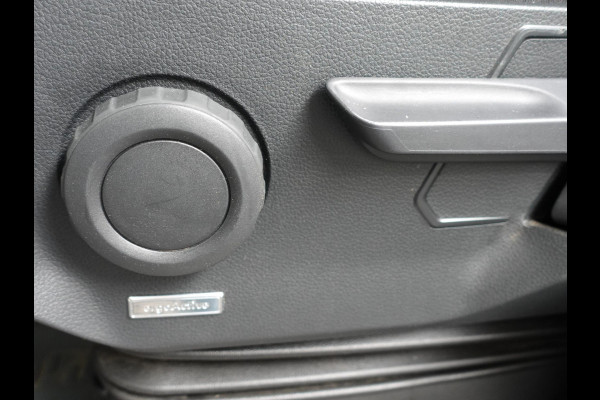 Volkswagen Crafter 30 2.0 TDI L3H3 177PK Highline Automaat Airco App-connect ACC Camera Trekhaak