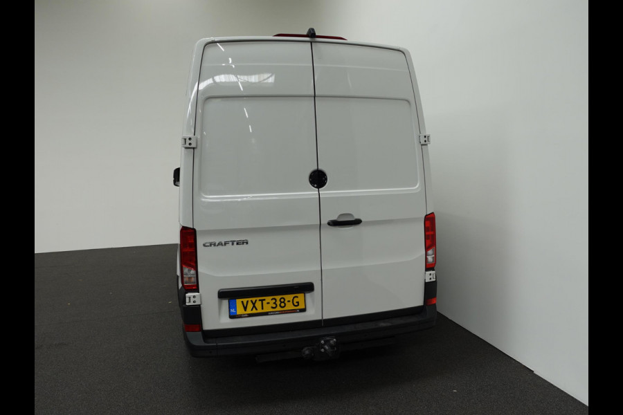 Volkswagen Crafter 30 2.0 TDI L3H3 177PK Highline Automaat Airco App-connect ACC Camera Trekhaak