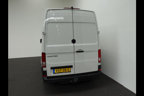 Volkswagen Crafter 30 2.0 TDI L3H3 177PK Highline Automaat Airco App-connect ACC Camera Trekhaak