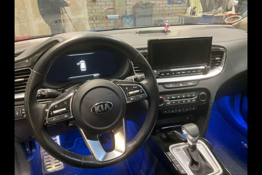 Kia Ceed Sportswagon 1.6 GDI PHEV ExecutiveLine | Panoramadak | Stoelverwarming / Stoelventilatie| Camera | Navigatie | Adaptive cruise control