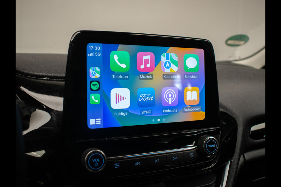 Ford Fiesta 1.1 Sport (APPLE CARPLAY,NAVI,LED,PDC,ELECTRISCHE PAKKET,BLACK,BLUETHOOT,SPORTSTOELEN,GETINT,NETTESTAAT)