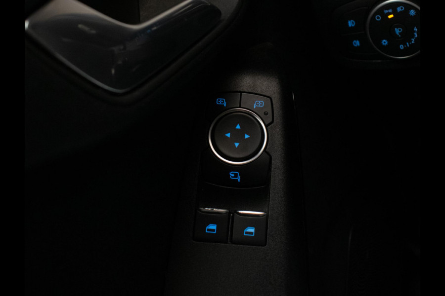 Ford Fiesta 1.1 Sport (APPLE CARPLAY,NAVI,LED,PDC,ELECTRISCHE PAKKET,BLACK,BLUETHOOT,SPORTSTOELEN,GETINT,NETTESTAAT)