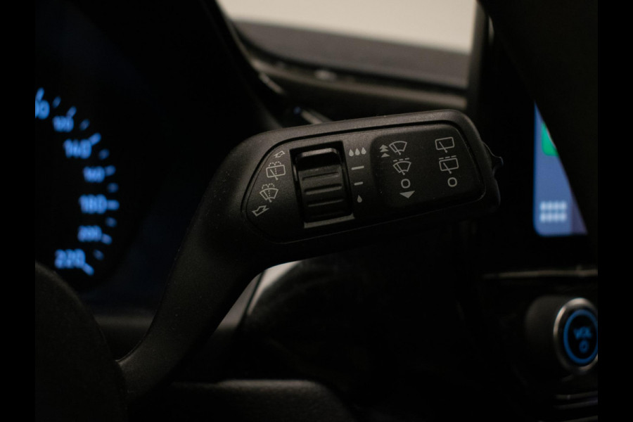 Ford Fiesta 1.1 Sport (APPLE CARPLAY,NAVI,LED,PDC,ELECTRISCHE PAKKET,BLACK,BLUETHOOT,SPORTSTOELEN,GETINT,NETTESTAAT)