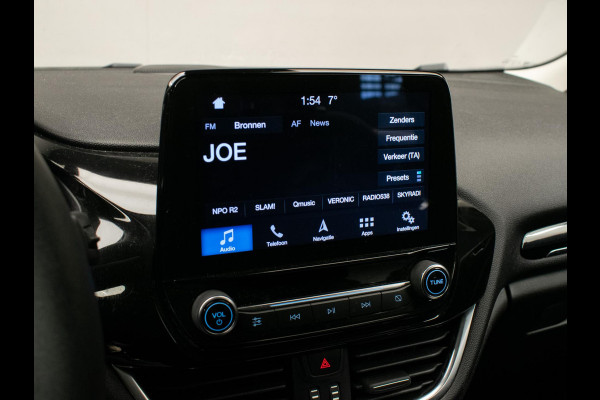 Ford Fiesta 1.1 Sport (APPLE CARPLAY,NAVI,LED,PDC,ELECTRISCHE PAKKET,BLACK,BLUETHOOT,SPORTSTOELEN,GETINT,NETTESTAAT)