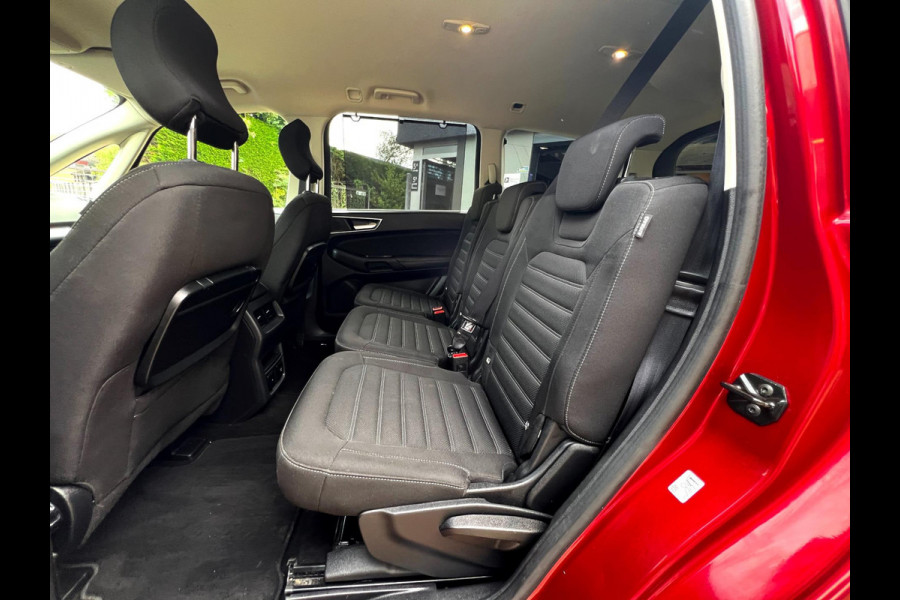 Ford Galaxy 2.0 Turbo Titanium zeer luxe uitvoering