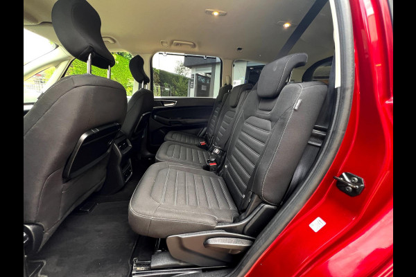 Ford Galaxy 2.0 Turbo Titanium zeer luxe uitvoering