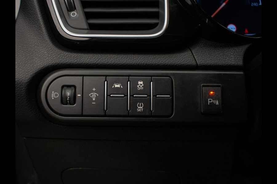 Kia ProCeed 1.4 T-GDI GT-Line Sport (APPLE CARPLAY,NAVI,CAMERA,PDC,LED,LANE ASSIST,STOEL/STUUR VERWARMING,SPORTSTOELEN,LM VELGEN)