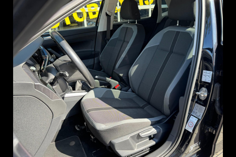 Volkswagen Polo 1.0 TSI Highline - Navigatie I Airco i Sport velgen I PDC I