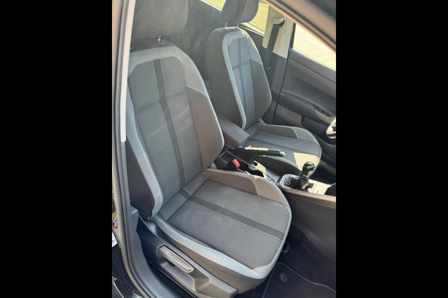 Volkswagen Polo 1.0 TSI Highline - Navigatie I Airco i Sport velgen I PDC I