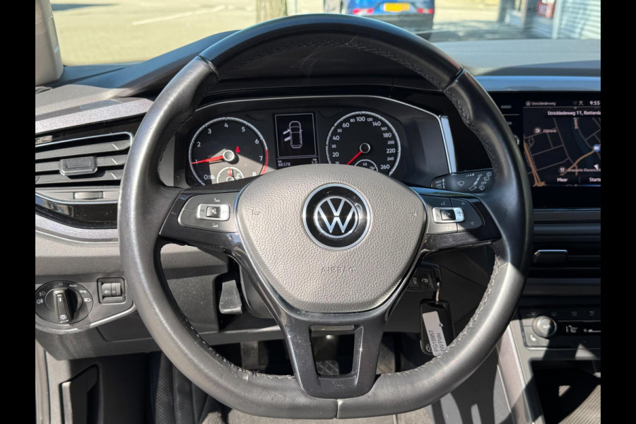 Volkswagen Polo 1.0 TSI Highline - Navigatie I Airco i Sport velgen I PDC I