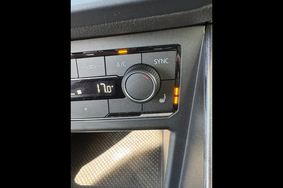 Volkswagen Polo 1.0 TSI Highline - Navigatie I Airco i Sport velgen I PDC I