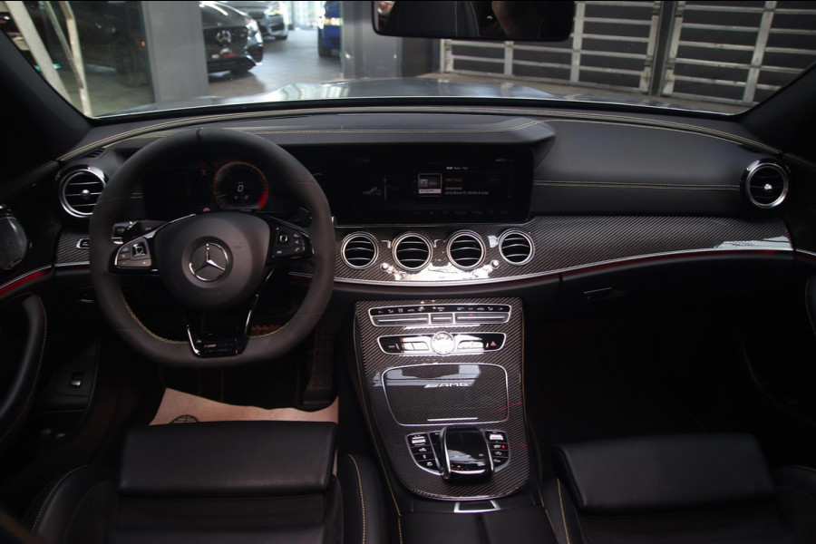 Mercedes-Benz E-Klasse AMG 63 S E63 S 4MATIC Edition 1 CARBON-PANO-HUD-MEMORY
