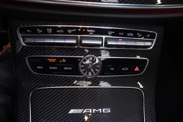Mercedes-Benz E-Klasse AMG 63 S E63 S 4MATIC Edition 1 CARBON-PANO-HUD-MEMORY