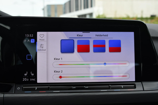 Volkswagen Golf 1.4 eHybrid Style. Pano, Memory, Massage, Camera, Trekhaak, Stuurvw, ACC, Sfeer, CarPlay!