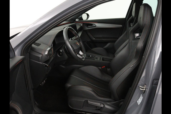 CUPRA Formentor 2.0 TSI VZ | 310pk | Panoramadak | Leder | Trekhaak | Stoel & stuurverwarming | Carplay | Adaptive cruise | Camera | Keyless | Full LED | Sportstoelen