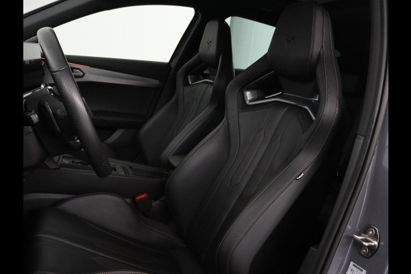 CUPRA Formentor 2.0 TSI VZ | 310pk | Panoramadak | Leder | Trekhaak | Stoel & stuurverwarming | Carplay | Adaptive cruise | Camera | Keyless | Full LED | Sportstoelen