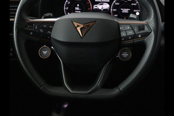 CUPRA Formentor 2.0 TSI VZ | 310pk | Panoramadak | Leder | Trekhaak | Stoel & stuurverwarming | Carplay | Adaptive cruise | Camera | Keyless | Full LED | Sportstoelen