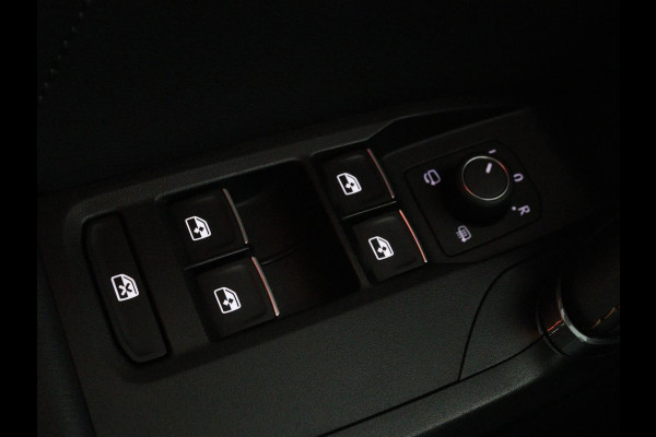 CUPRA Formentor 2.0 TSI VZ | 310pk | Panoramadak | Leder | Trekhaak | Stoel & stuurverwarming | Carplay | Adaptive cruise | Camera | Keyless | Full LED | Sportstoelen