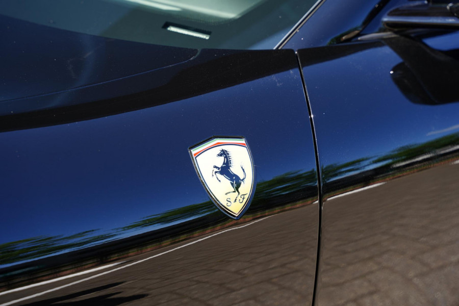 Ferrari Roma Spider 3.9 V8 2025-07