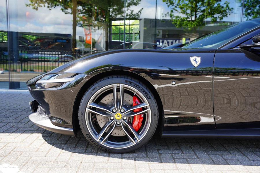 Ferrari Roma Spider 3.9 V8 2025-07