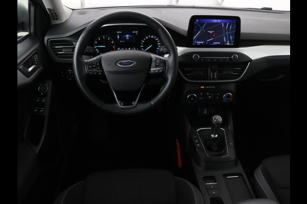 Ford Focus 1.0 EcoBoost Hybrid Trend Edition Business | Camera | Carplay | Full LED | Navigatie | Sportstoelen | Airco | Cruise control | Parkeerhulp | Bluetooth