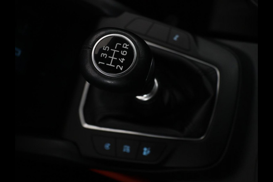 Ford Focus 1.0 EcoBoost Hybrid Trend Edition Business | Camera | Carplay | Full LED | Navigatie | Sportstoelen | Airco | Cruise control | Parkeerhulp | Bluetooth