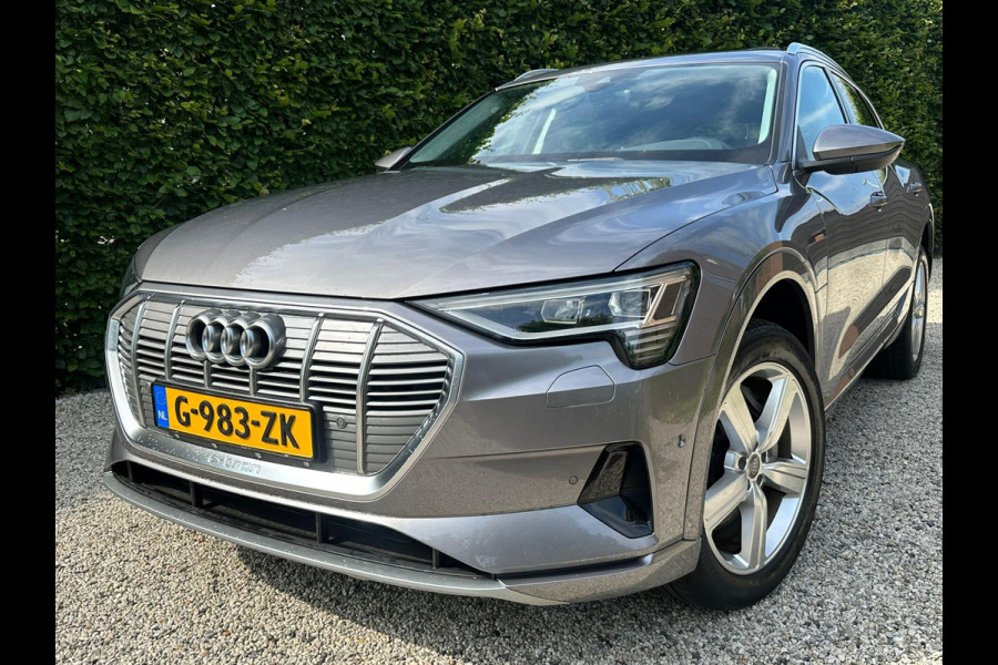 Audi e-tron E-tron 50 quattro Launch edition plus 71 kWh, panoramadak, leder, 1e eigenaar, NL auto met nationale auto pas