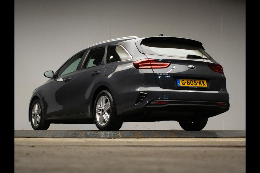 Kia Ceed Sportswagon 1.4 T-GDi DynamicLine Sport (APPLECARPLAY,NAVI,CAMERA,PDC,CLIMATE,CRUISE,LED,SPORTSTOELEN,LM VELGEN)