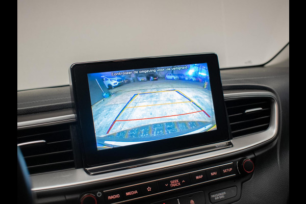Kia Ceed Sportswagon 1.4 T-GDi DynamicLine Sport (APPLECARPLAY,NAVI,CAMERA,PDC,CLIMATE,CRUISE,LED,SPORTSTOELEN,LM VELGEN)