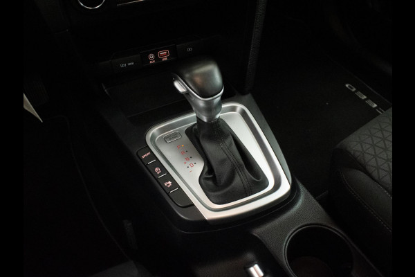 Kia Ceed Sportswagon 1.4 T-GDi DynamicLine Sport (APPLECARPLAY,NAVI,CAMERA,PDC,CLIMATE,CRUISE,LED,SPORTSTOELEN,LM VELGEN)