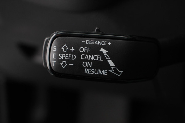 Škoda Octavia Combi 1.0 e-TSI 110pk MHEV DSG Style | Navigatie | Apple Carplay/Android Auto | Parkeersensor achter | Camera | Adaptive Cruise Control | Stoelverwarming | Ledverlichting | Climate Control