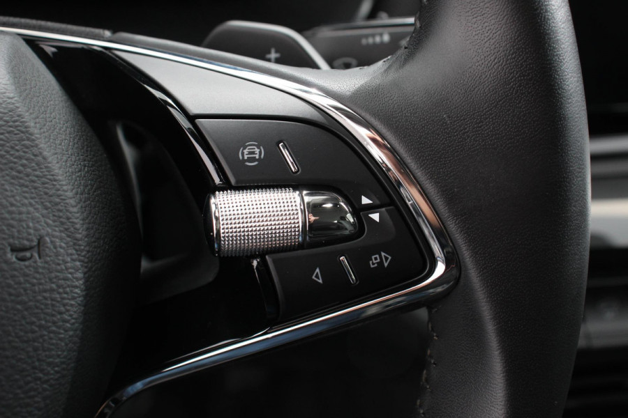 Škoda Octavia Combi 1.0 e-TSI 110pk MHEV DSG Style | Navigatie | Apple Carplay/Android Auto | Parkeersensor achter | Camera | Adaptive Cruise Control | Stoelverwarming | Ledverlichting | Climate Control