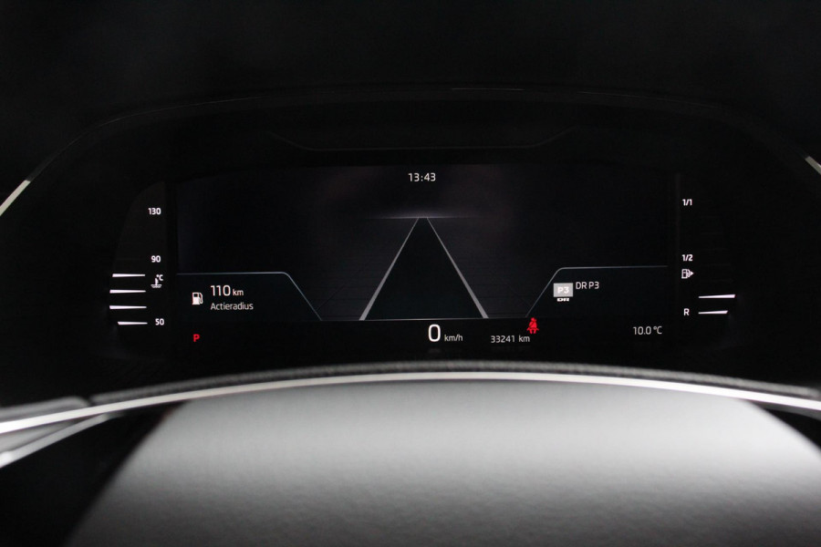 Škoda Octavia Combi 1.0 e-TSI 110pk MHEV DSG Style | Navigatie | Apple Carplay/Android Auto | Parkeersensor achter | Camera | Adaptive Cruise Control | Stoelverwarming | Ledverlichting | Climate Control