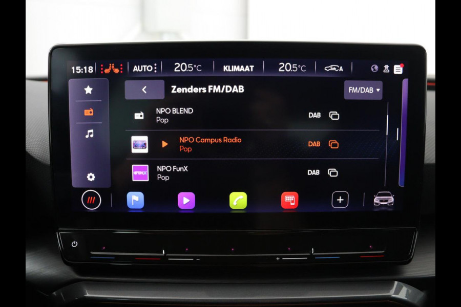 CUPRA Leon 1.4 e-Hybrid | Carplay | Camera | Stoel & Stuurverwarming | Adaptive Cruise | Full LED | Navigatie | DAB+ | LMV 18 inch
