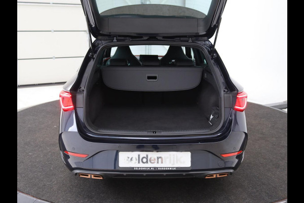 CUPRA Leon 1.4 e-Hybrid | Carplay | Camera | Stoel & Stuurverwarming | Adaptive Cruise | Full LED | Navigatie | DAB+ | LMV 18 inch