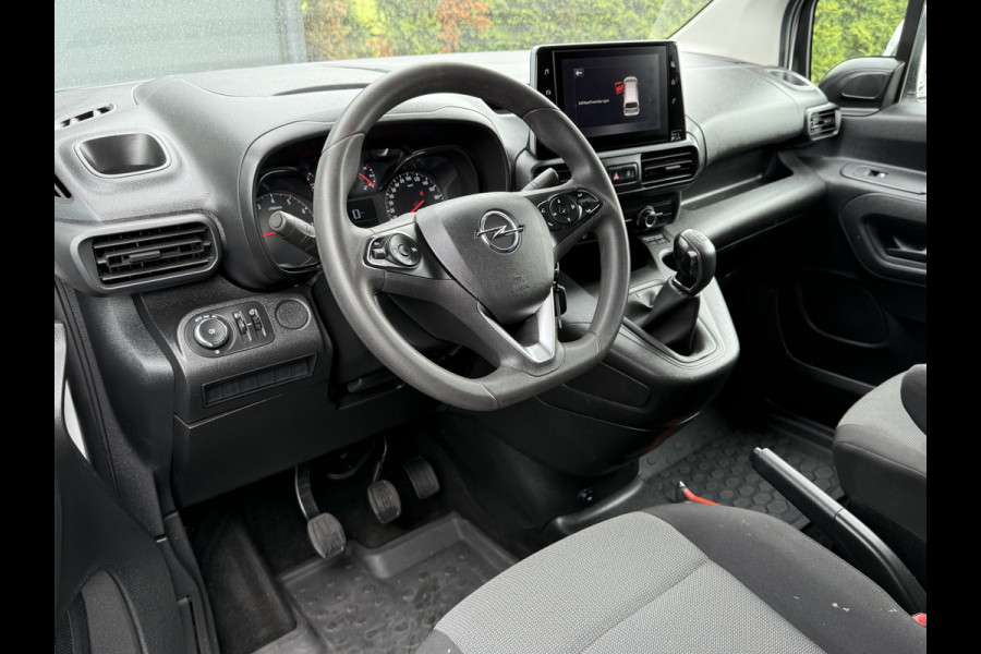 Opel Combo 1.5D 102 PK / L2H1 / TREKHAAK / IMPERIAAL / AIRCO / CRUISE / NAVI / CARPLAY