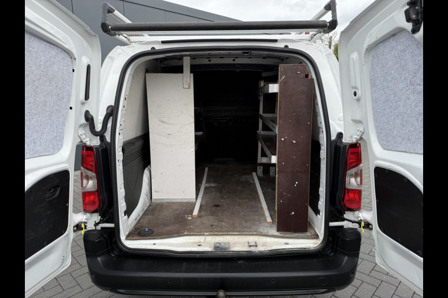 Opel Combo 1.5D 102 PK / L2H1 / TREKHAAK / IMPERIAAL / AIRCO / CRUISE / NAVI / CARPLAY