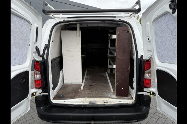 Opel Combo 1.5D 102 PK / L2H1 / TREKHAAK / IMPERIAAL / AIRCO / CRUISE / NAVI / CARPLAY