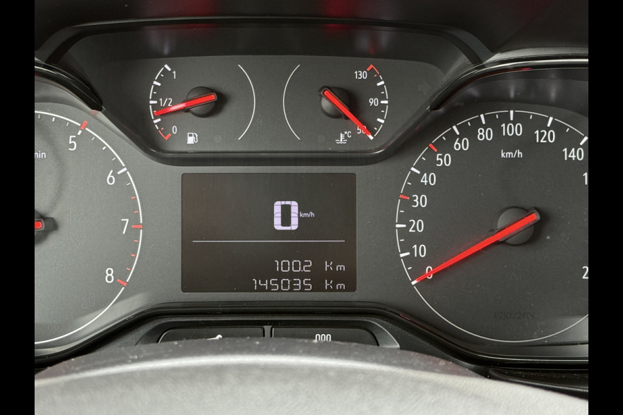 Opel Combo 1.5D 102 PK / L2H1 / TREKHAAK / IMPERIAAL / AIRCO / CRUISE / NAVI / CARPLAY